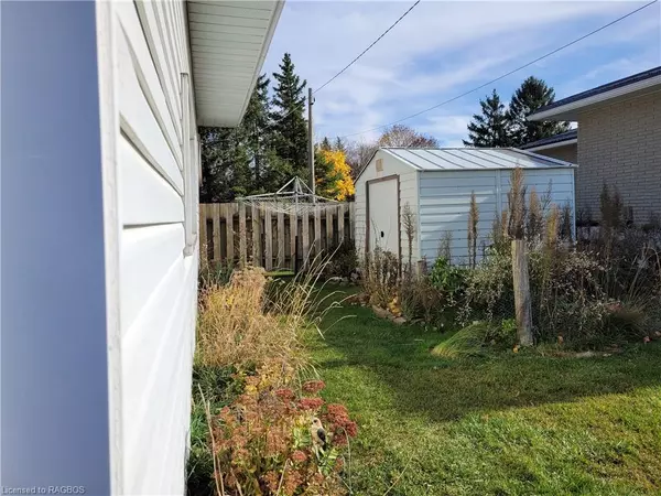 Hanover, ON N4N 2X7,315 13th Avenue A