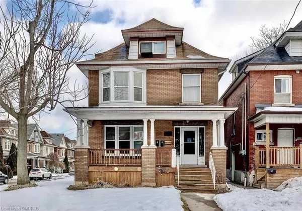 Hamilton, ON L8M 3B6,135 Balsam Avenue S