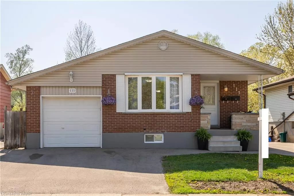 Kitchener, ON N2N 1H5,111 Silver Aspen Crescent