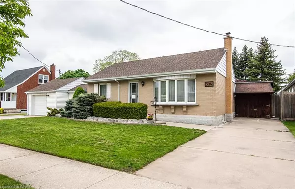 Kitchener, ON N2B 2C6,504 Ephraim Street