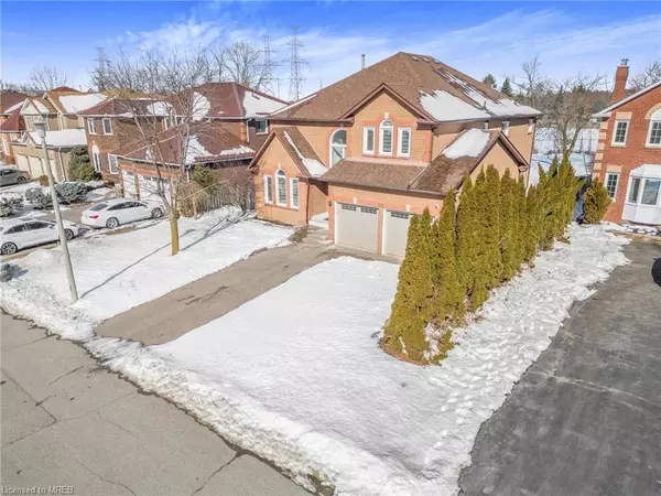 Cambridge, ON N1T 1M8,60 Hilborn Avenue