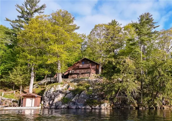 321 Ash Island,  1000 Islands,  ON K0E 1L0