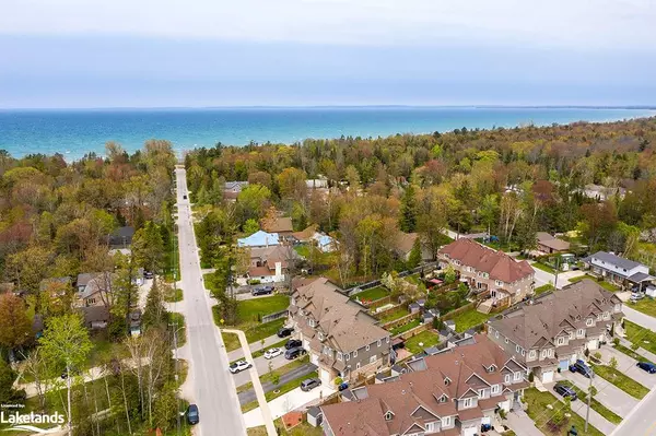 Wasaga Beach, ON L9Z 1Z4,125 45th Street