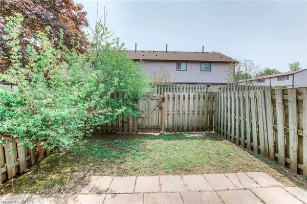 Kitchener, ON N2A 1R3,25 Thaler Avenue #4