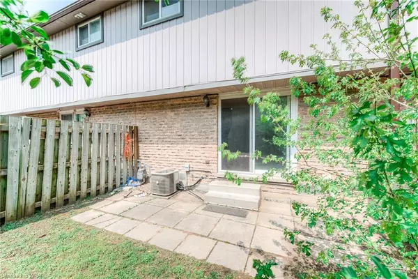 Kitchener, ON N2A 1R3,25 Thaler Avenue #4