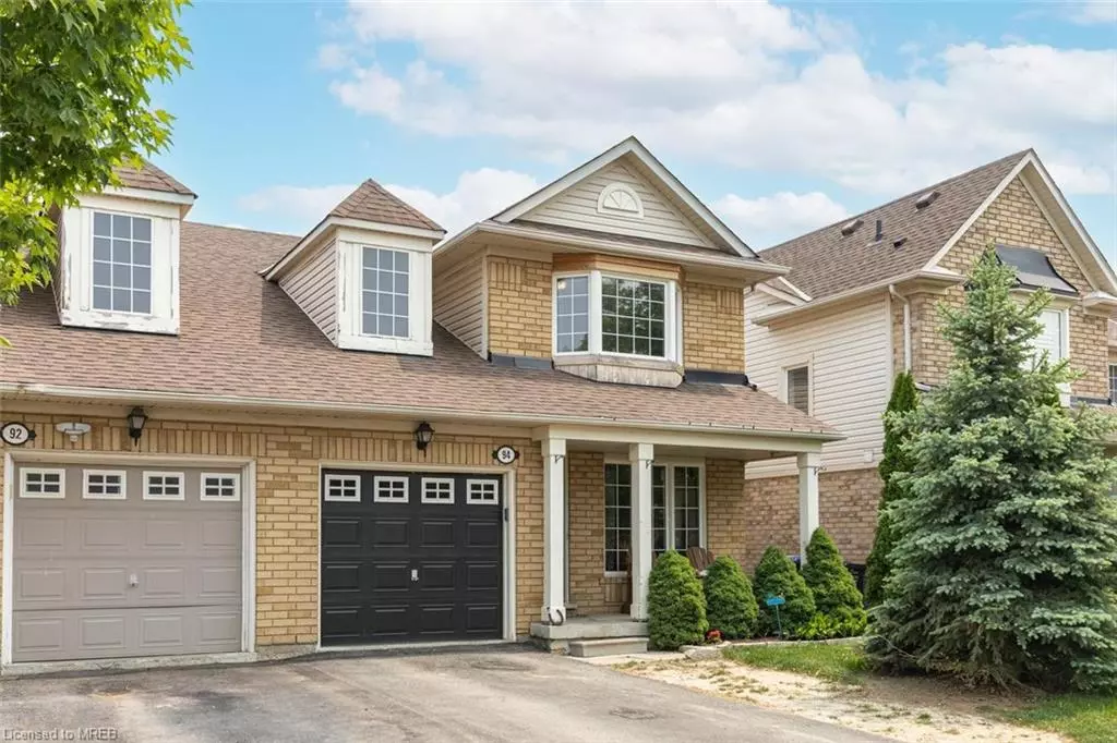 Brampton, ON L7A 2S1,94 Sweetwood Circle