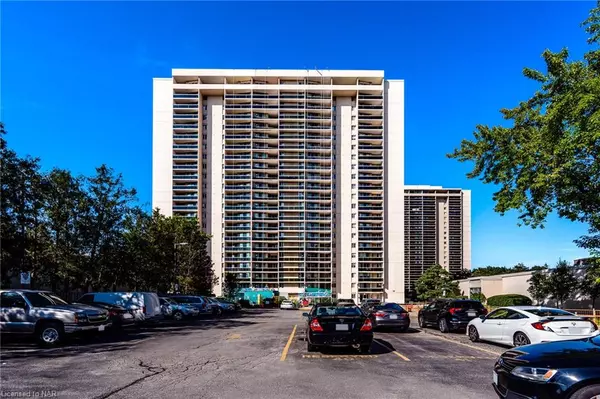 Etobicoke, ON M9C 4W2,820 Burnhamthorpe Road #1703