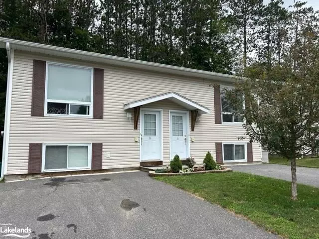 Bracebridge, ON P1L 2H9,200 Pine Street #20