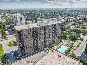 Brampton, ON L6T 4B6,4 Lisa Street #205