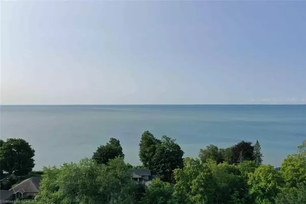 Port Dover, ON N0A 1N4,504 Nelson Street W