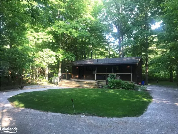 Washago, ON L0K 2B0,7510 Island Crescent