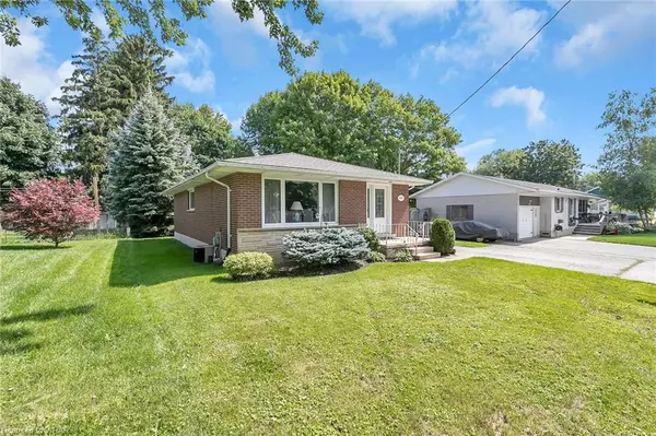 Listowel, ON N4W 2T5,145 Winston Street E