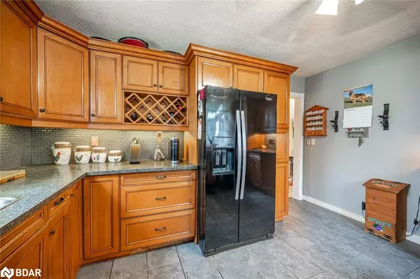 Innisfil, ON L9S 2B7,982 Lebanon Drive