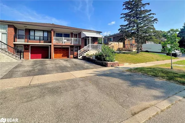 North York, ON M3L 1K4,68 Marlington Crescent #Cres