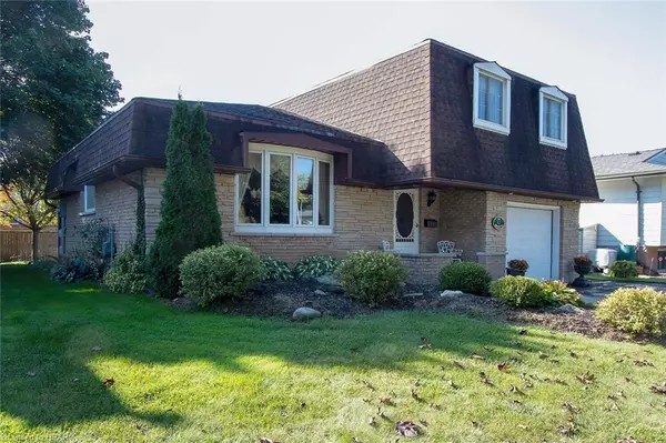 St. Marys, ON N4X 1B4,10 Sparling Crescent