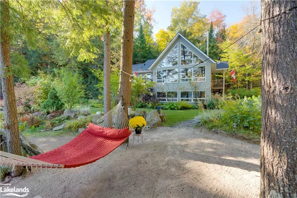 Bracebridge, ON P1L 1X3,1209 Lakeshore Drive N