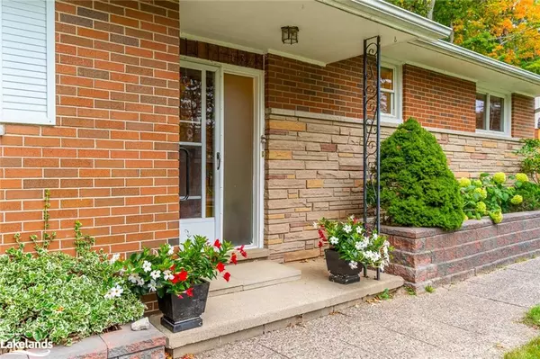 Owen Sound, ON N4K 5K5,1343 7th Avenue W