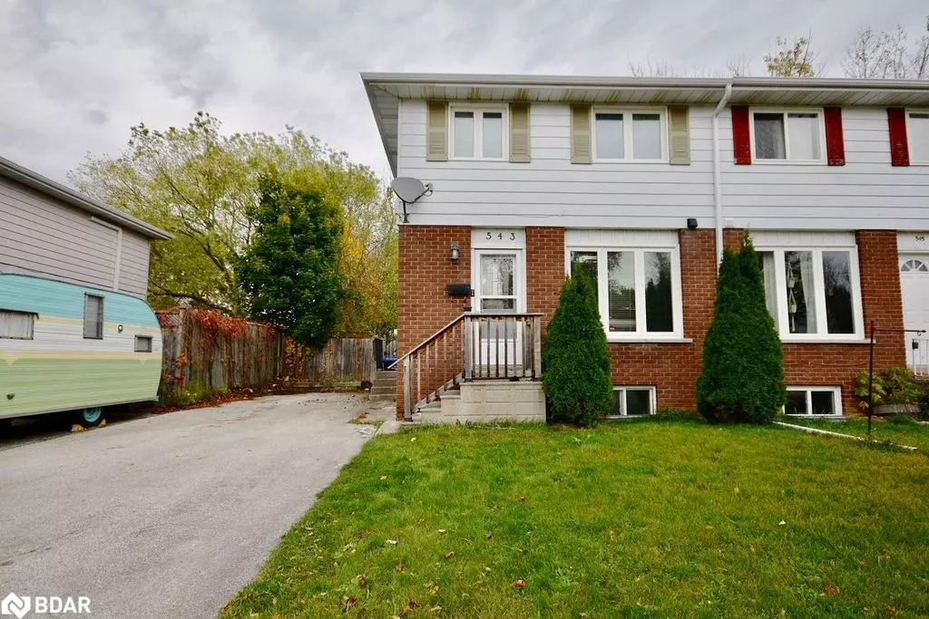 Collingwood, ON L9Y 3H8,543 Spruce Street