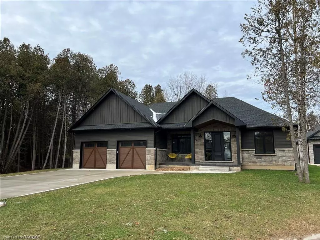 Saugeen Shores, ON N0H 2C0,3 Lakeside Woods Crescent