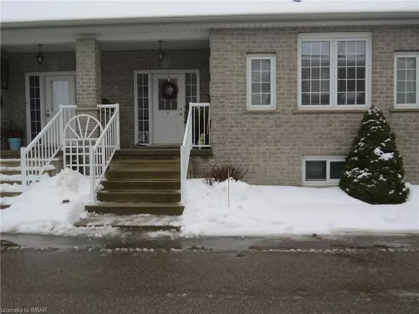 Elmira, ON N3B 2N6,90 Arthur Street #3B