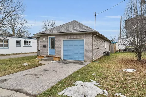 Brantford, ON N3T 4X9,196 A Grand River Avenue