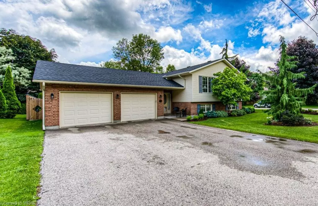 Listowel, ON N4W 3R8,840 Walton Avenue N