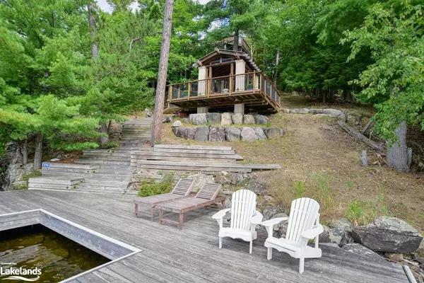 Bracebridge, ON P1L 1B5,1096 Eilean Gowan Island