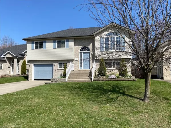 Owen Sound, ON N4K 6X3,216 2nd A Street W