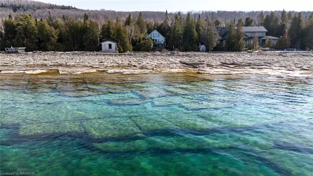 Northern Bruce Peninsula, ON N0H 1W0,325 Rush Cove Road