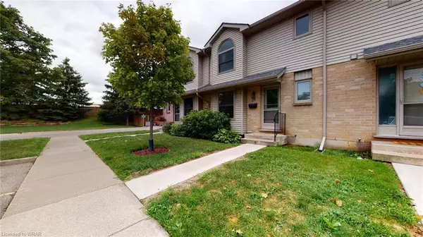 London, ON N5W 6A1,141 Condor Court #25