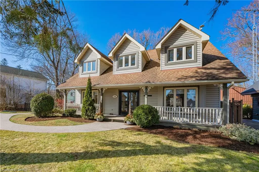 Puslinch, ON N3C 2V4,24 Holly Trail