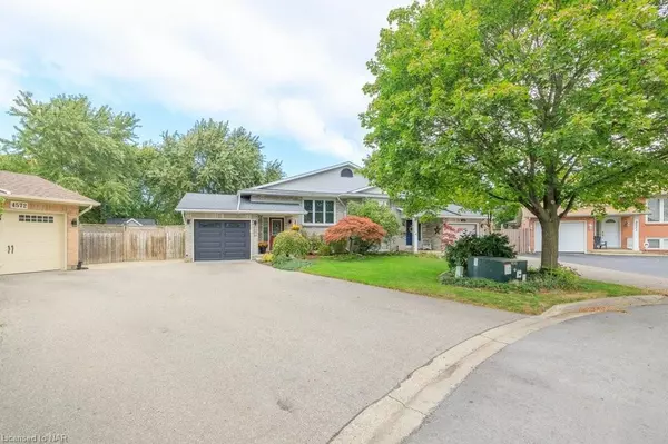 Beamsville, ON L3J 0C3,4574 Leawood Court