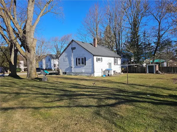 Atwood, ON N0G 1B0,139 King Street