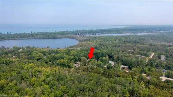 7 Sandy Pines Trail, Sauble Beach, ON N0H 2G0