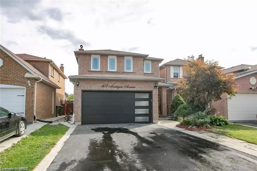 107 Michigan Avenue, Brampton, ON L6Y 4N6