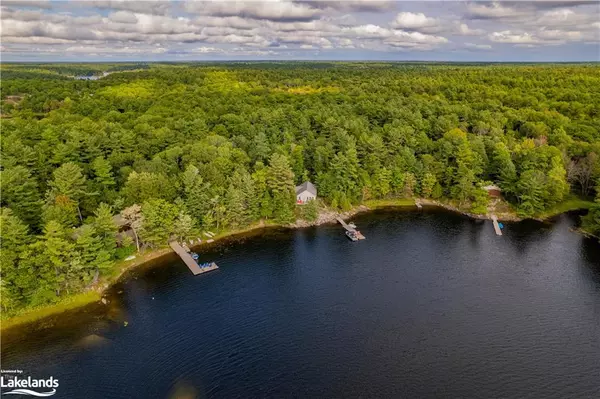 Georgian Bay Twp, ON P0E 1E0,15574 Georgian Bay Shore