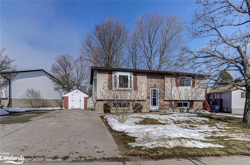 Midland, ON L4R 1W8,670 Bayview Drive