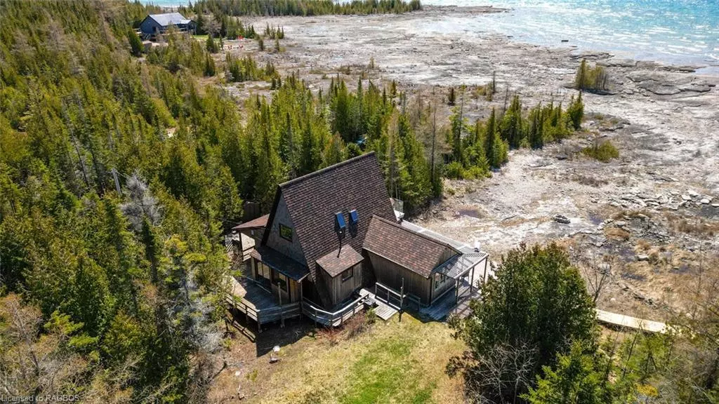 Northern Bruce Peninsula, ON N0H 2R0,93 Ray Drive