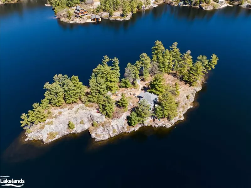 0 1 2gl (Gull) Island, Gravenhurst, ON P1P 1R1