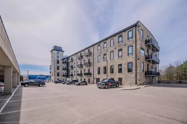 Cambridge, ON N3C 1A2,19 Guelph Avenue #101