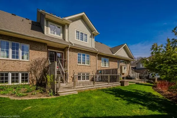 Kitchener, ON N2A 4N4,50 Bryan Court #17