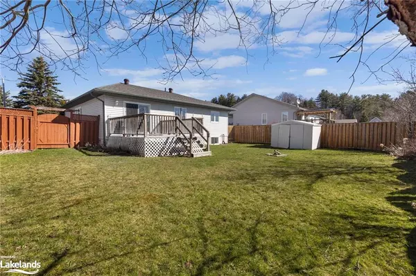 Bracebridge, ON P1L 1Z2,14 Killdeer Crescent