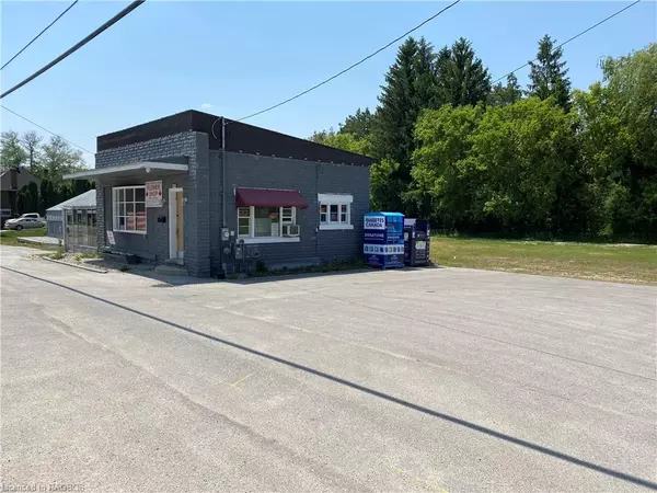 Brockton, ON N4N 2K1,013420 Bruce Road 10 Townline