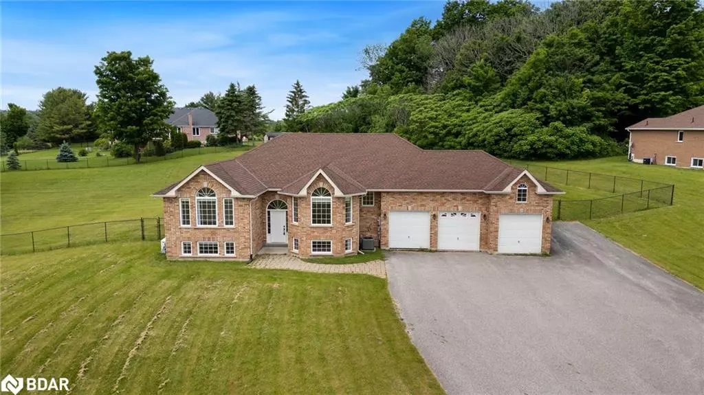 1348 Hawk Ridge Crescent, Severn, ON L3V 0Y6