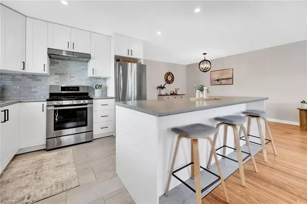 Guelph, ON N1G 2T8,57 Chartwell Crescent
