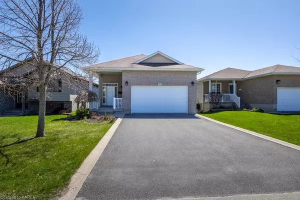 Amherstview, ON K7N 0A5,122 Islandview Drive