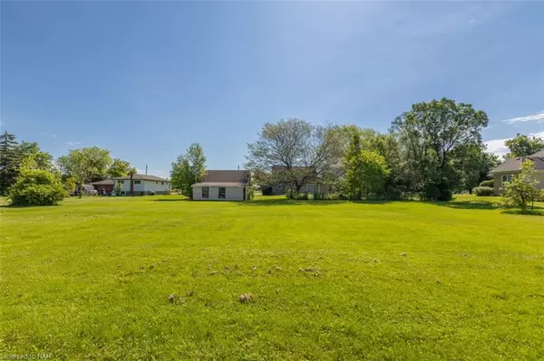 Wainfleet, ON L0S 1V0,11278 Golf Course Road