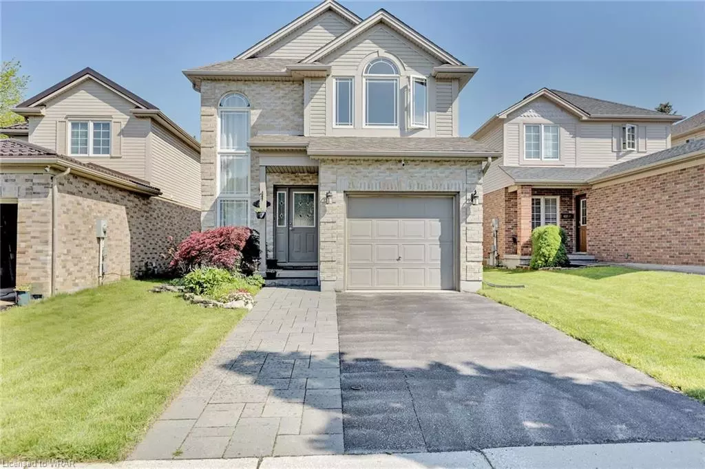 London, ON N6M 1K6,416 Cuthbert Circle