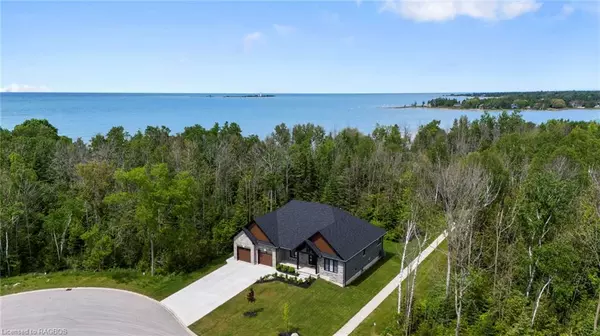 Saugeen Shores, ON N0H 2C6,17 Lakeside Woods Crescent