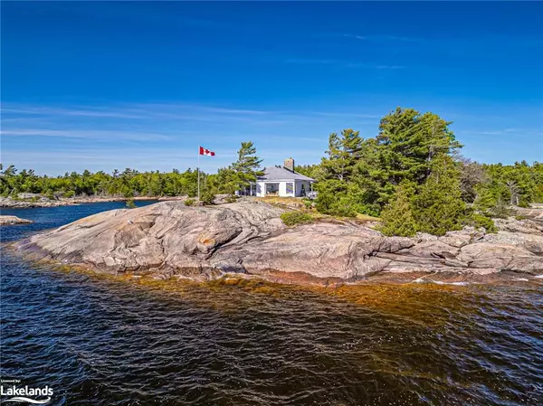 Georgian Bay, ON P0E 1E0,2 2820 Georgian Bay Island